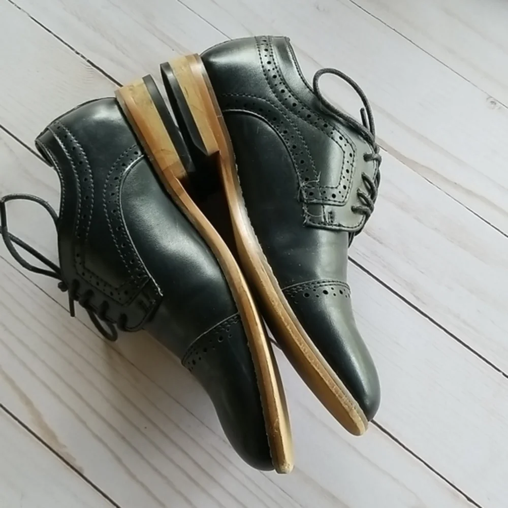 Stacy Adams dress shoes size 12‎